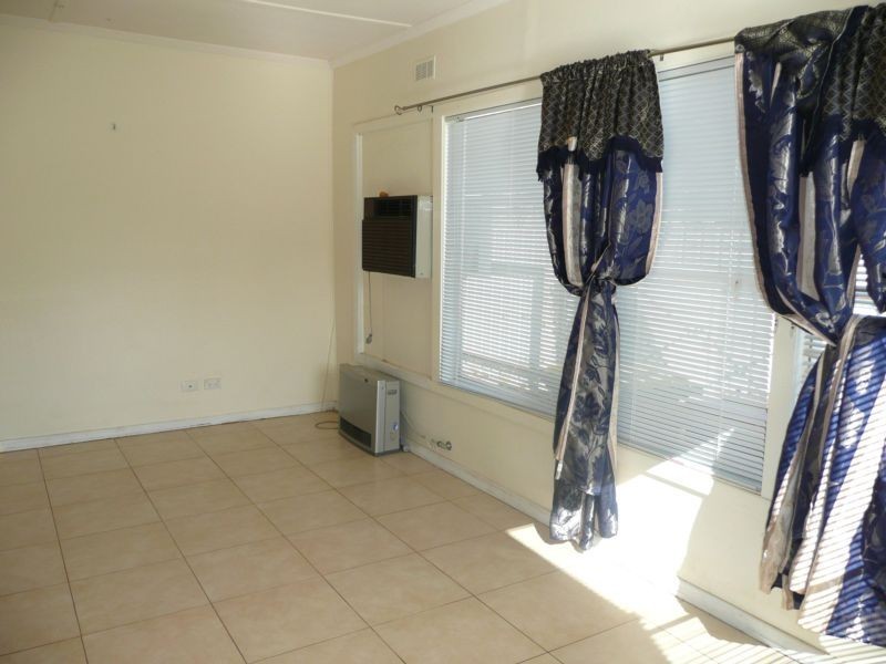 2/37 Kookora Street, Griffith NSW 2680