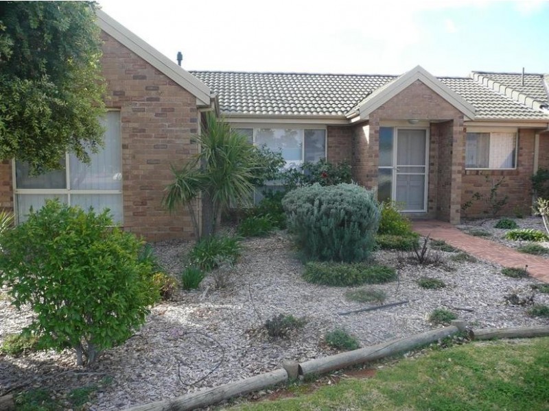 11/12-14 Bonegilla Road, Griffith NSW 2680