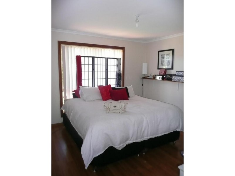 6A Dussin Street, Griffith NSW 2680