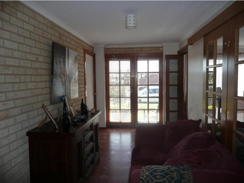 6A Dussin Street, Griffith NSW 2680
