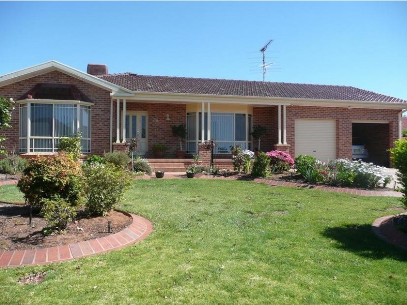 38 Robertson Street, Griffith NSW 2680