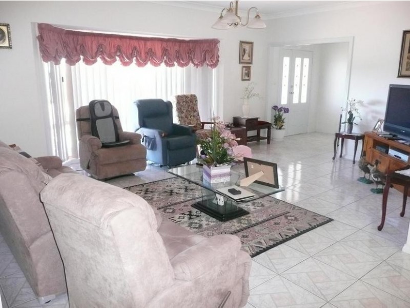 38 Robertson Street, Griffith NSW 2680