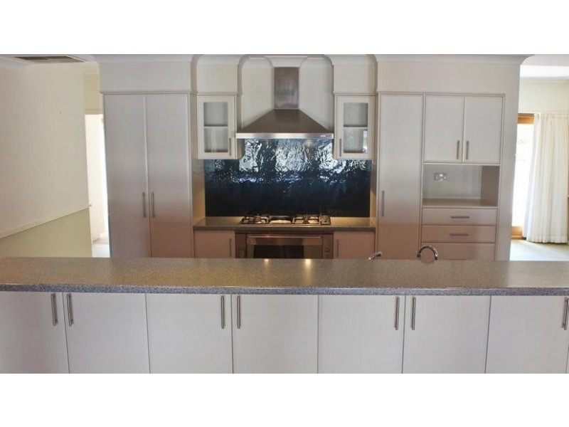 48 Wood Road, Griffith NSW 2680