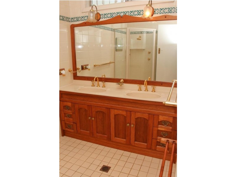 48 Wood Road, Griffith NSW 2680