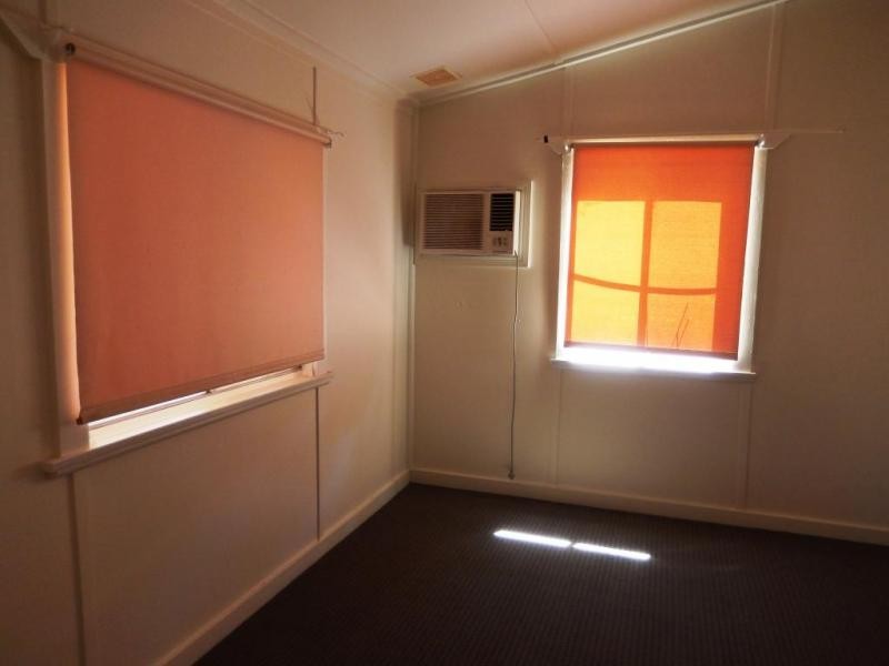 12 Yarran Street, Hanwood NSW 2680