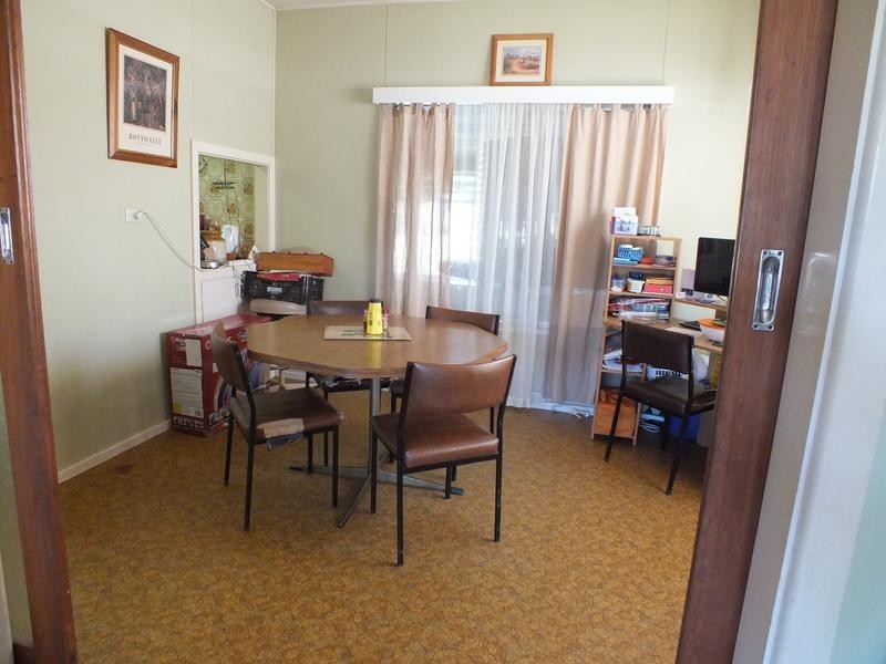 13 Moira Street, Goolgowi NSW 2652