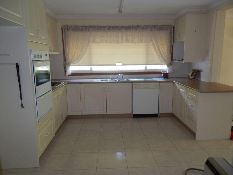 2 Hyandra Street, Griffith NSW 2680