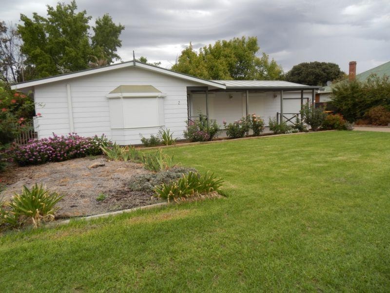 2 Hyandra Street, Griffith NSW 2680