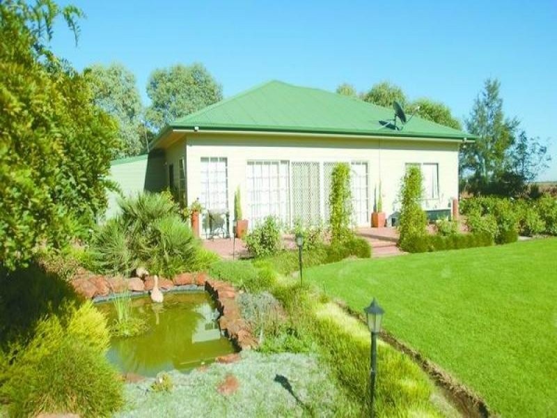 44 Casserley Road, Warrawidgee NSW 2680