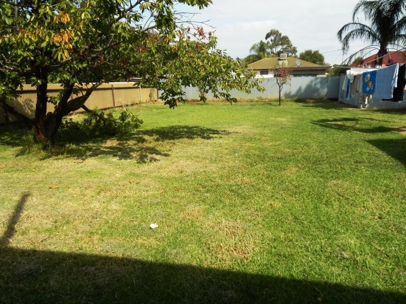 16 Bringagee Street, Griffith NSW 2680