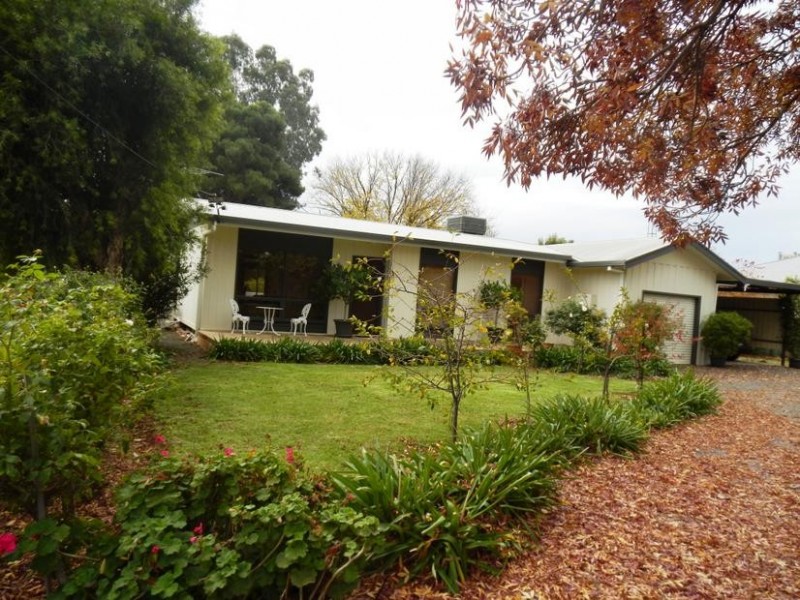 Farm 2422 Schwab Road, Yenda NSW 2681