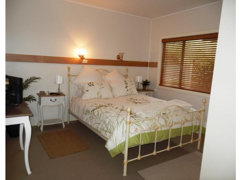 Farm 2422 Schwab Road, Yenda NSW 2681