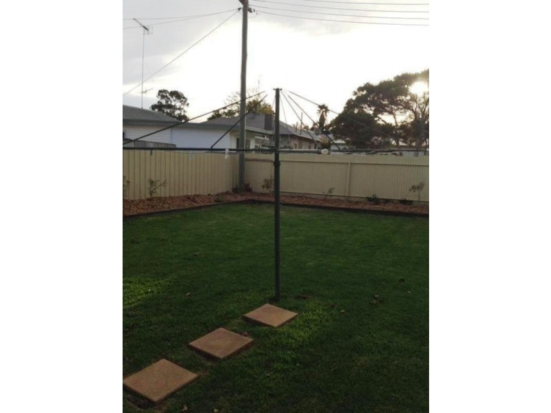 15 Cedar Crescent, Griffith NSW 2680