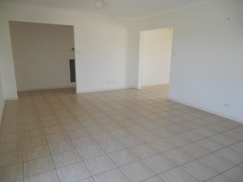 27 Dickson Road, Griffith NSW 2680