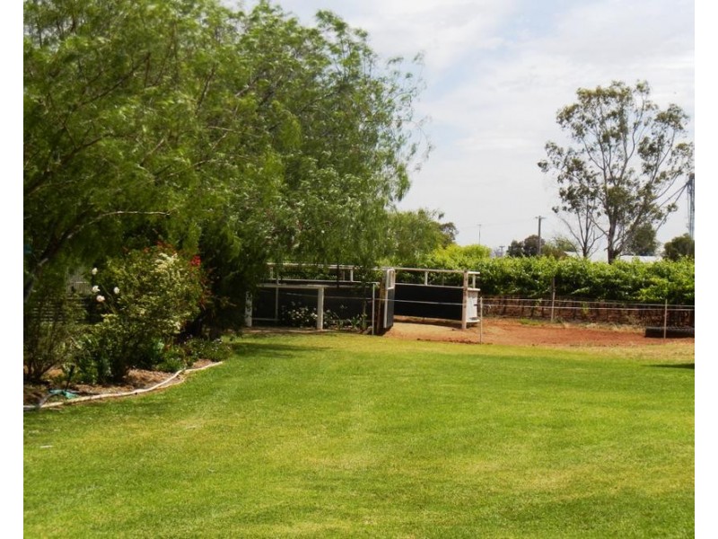 Farm 2248 Curran Road, Yenda NSW 2681