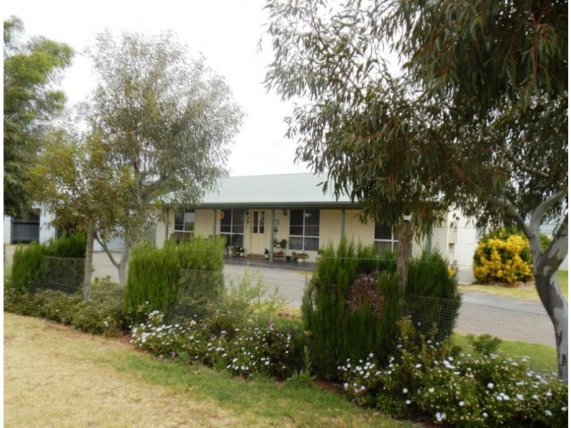 Farm 2248 Curran Road, Yenda NSW 2681