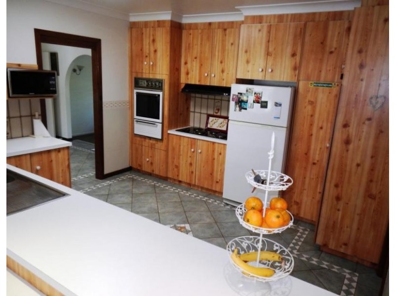 66 Doolan Crescent, Griffith NSW 2680