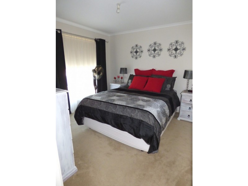 37 Citrus Road, Griffith NSW 2680