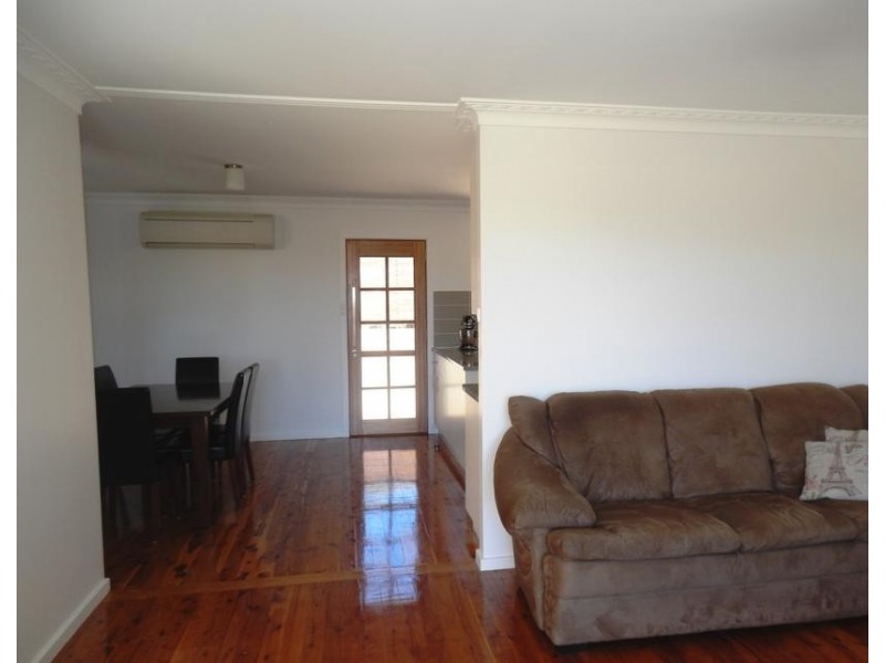 44 Ross Crescent, Griffith NSW 2680