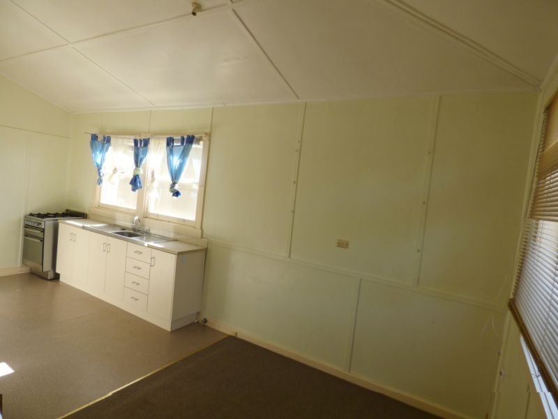 3/15 South Avenue, Yenda NSW 2681