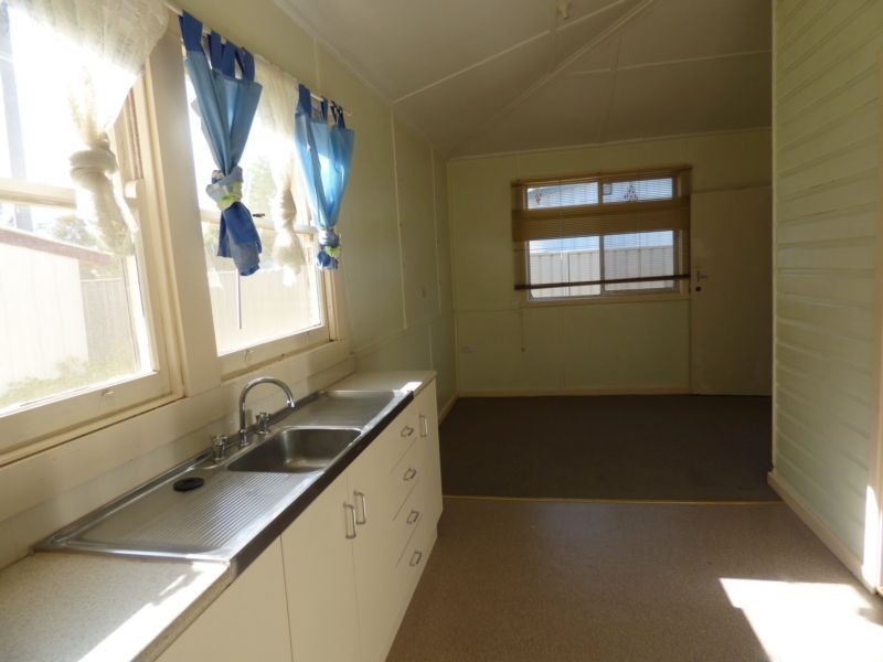 3/15 South Avenue, Yenda NSW 2681