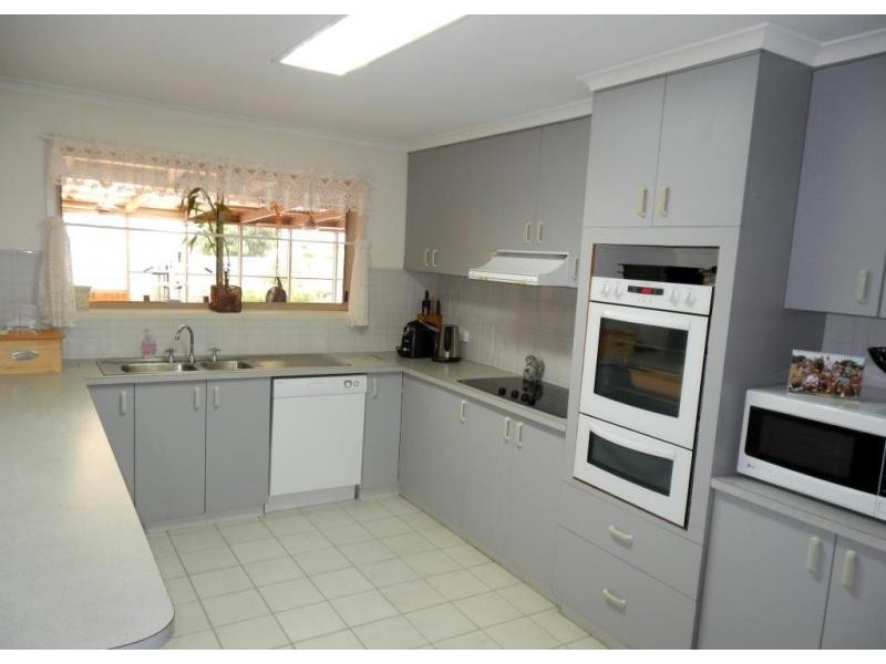 5 Halford Place, Griffith NSW 2680