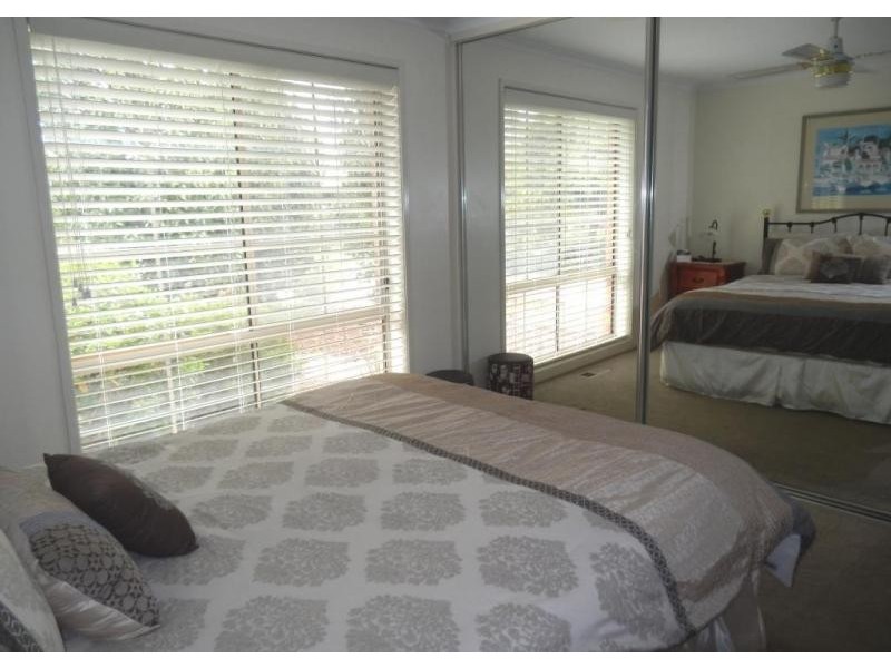 5 Halford Place, Griffith NSW 2680
