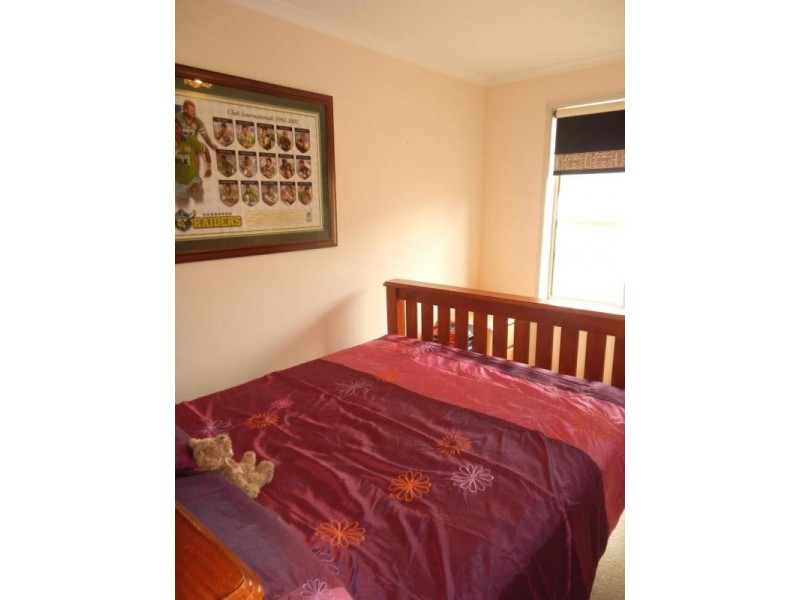 5 Halford Place, Griffith NSW 2680