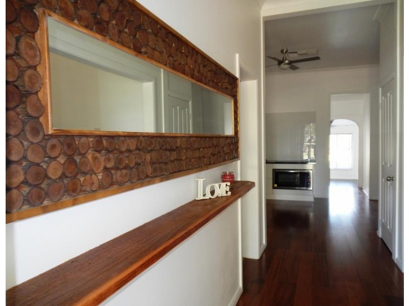 251 Wakaden Street, Griffith NSW 2680