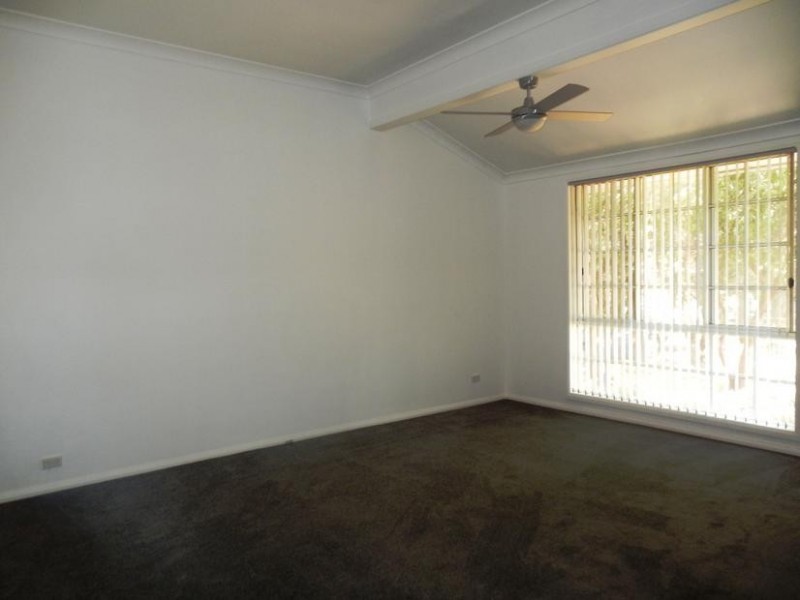 251 Wakaden Street, Griffith NSW 2680