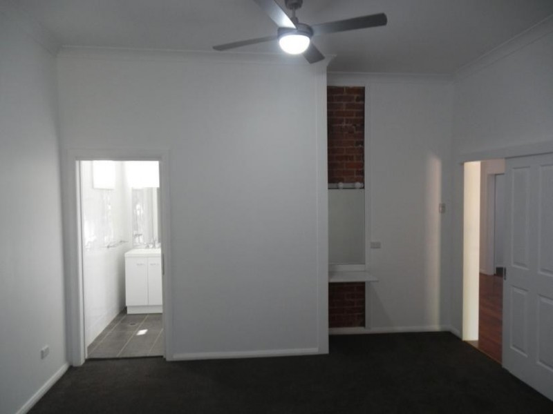 251 Wakaden Street, Griffith NSW 2680