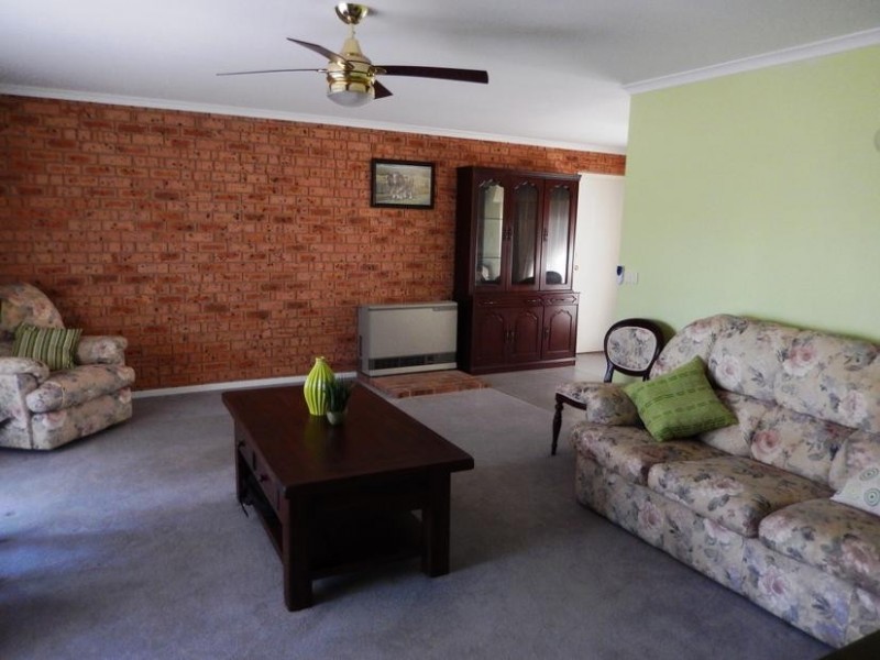 2 Merrigal Street, Griffith NSW 2680