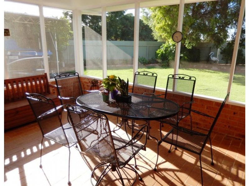 2 Merrigal Street, Griffith NSW 2680