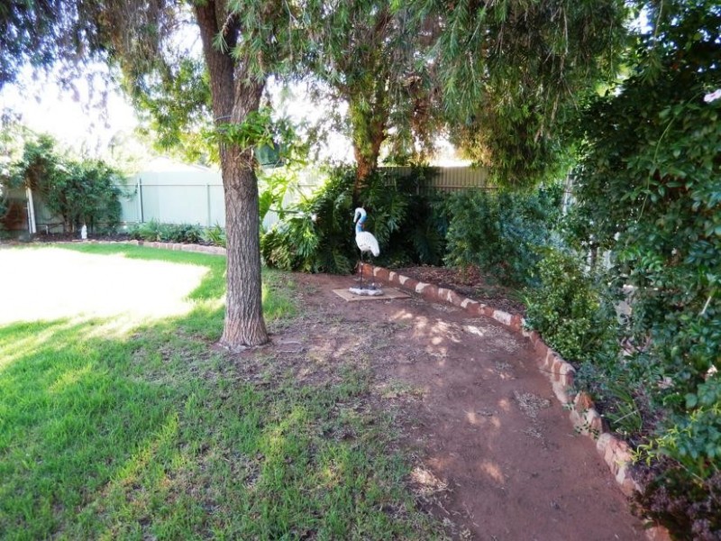 2 Merrigal Street, Griffith NSW 2680
