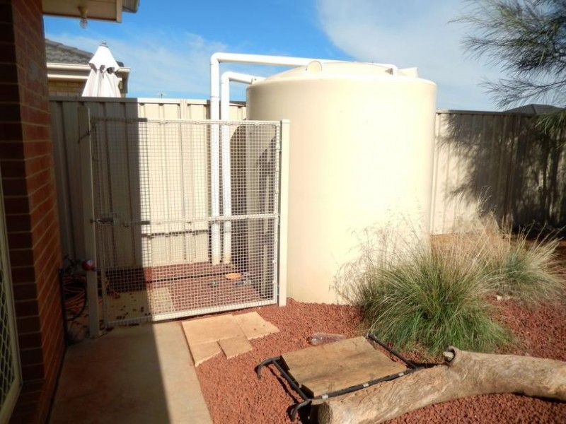 93 Citrus Road, Griffith NSW 2680