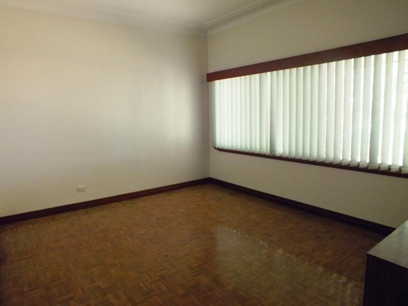 1 & 2/37 Kookora Street, Griffith NSW 2680