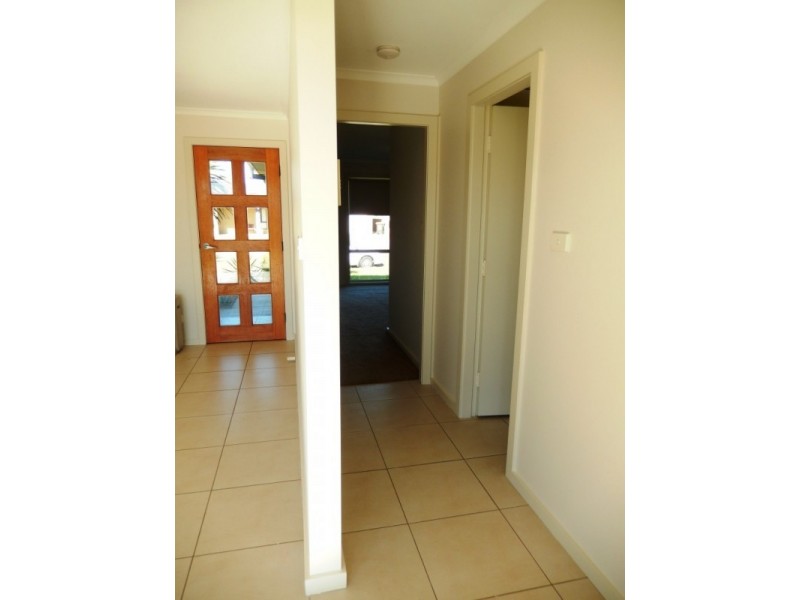 16 Zirilli Avenue, Griffith NSW 2680