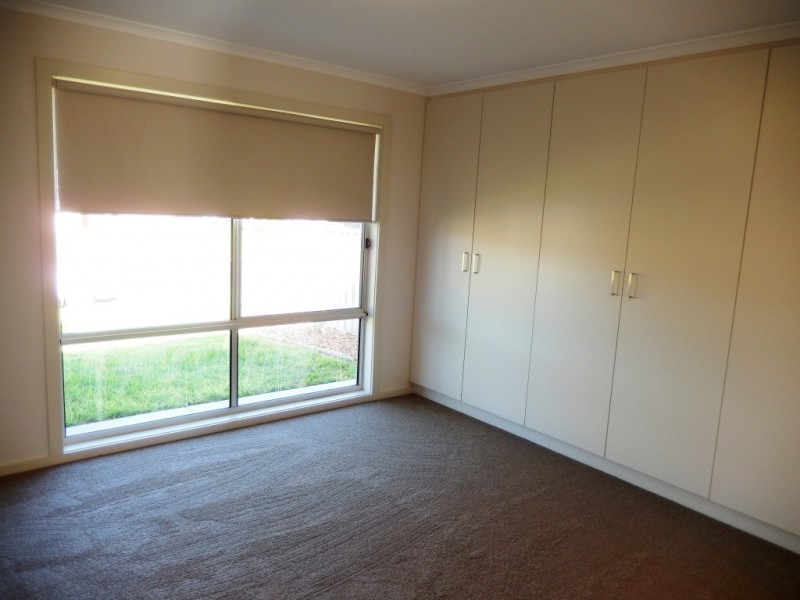 16 Zirilli Avenue, Griffith NSW 2680