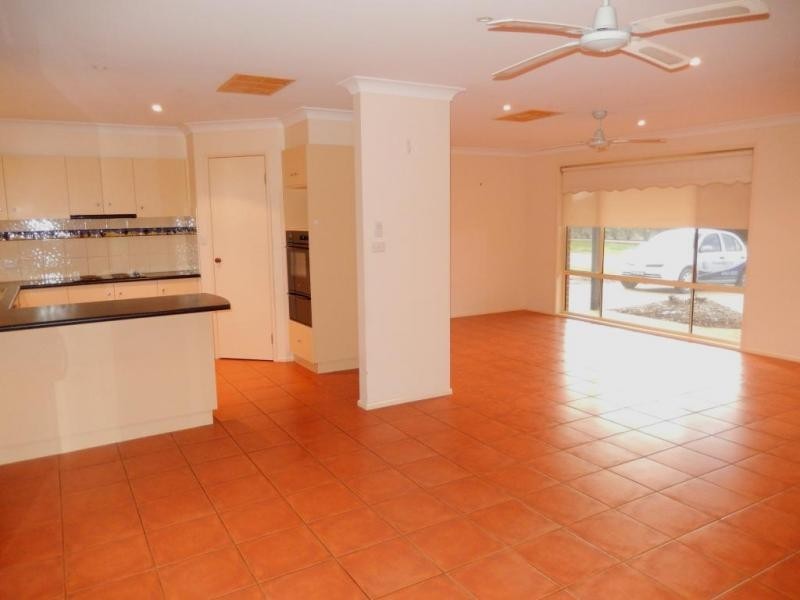 16 Montrose Drive, Griffith NSW 2680