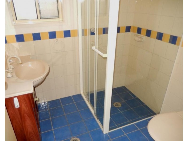 16 Montrose Drive, Griffith NSW 2680