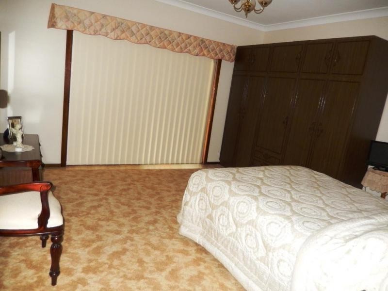 53 Poole Street, Griffith NSW 2680