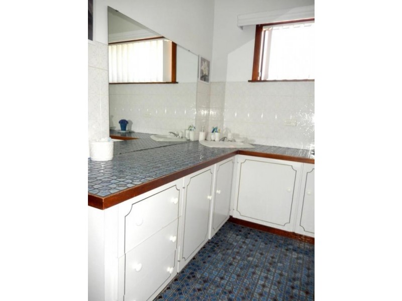 53 Poole Street, Griffith NSW 2680