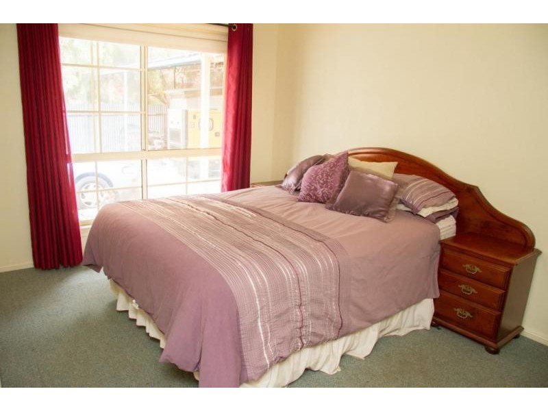 100 Yapunyah Street, Barellan NSW 2665