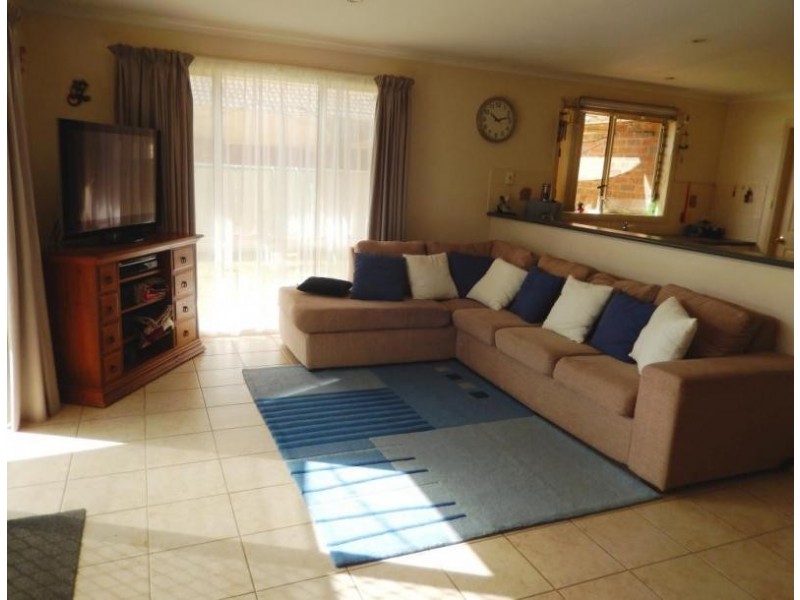 39 Foreshaw Avenue, Griffith NSW 2680