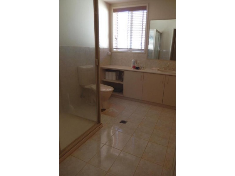 35 Nicholls Street, Griffith NSW 2680