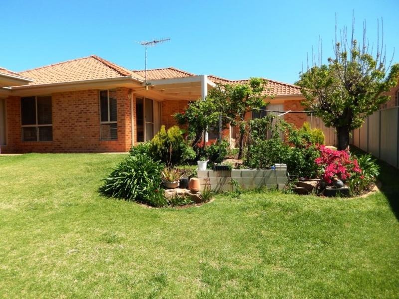 35 Nicholls Street, Griffith NSW 2680