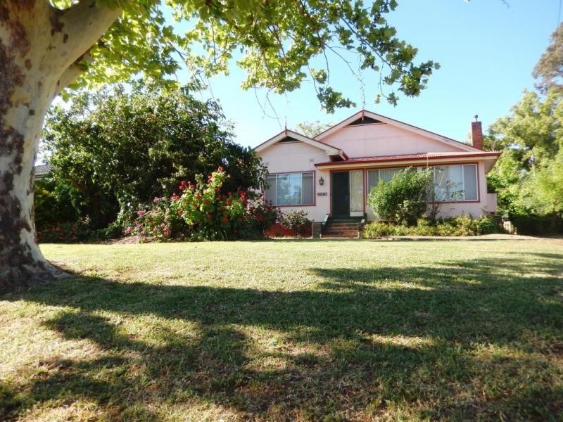5 Carrathool Street, Griffith NSW 2680
