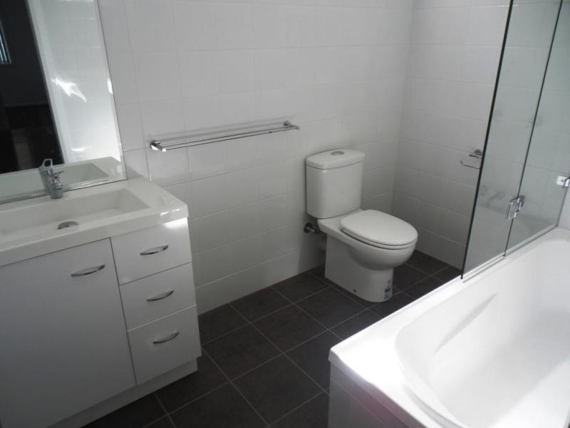 251 Wakaden Street, Griffith NSW 2680