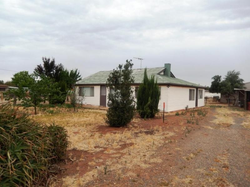 80 Merrigal Street, Griffith NSW 2680