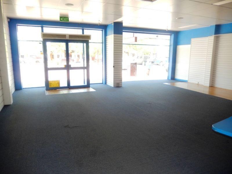 262 Banna Avenue, Griffith NSW 2680